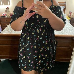 PLUS SIZE BLACK OFF THE SHOULDER FLORAL DRESS
